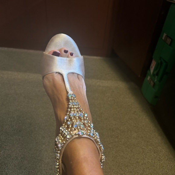 Shoes - Picture 6 of 6